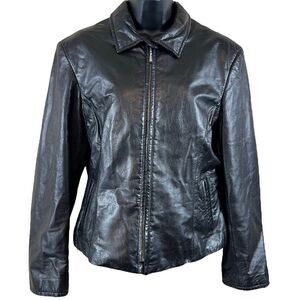 Wilson's Leather Women’s Black Leather Jacket